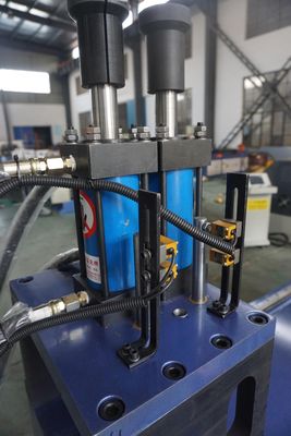 CK40CNC ống lỗ máy đâm chính xác cao CNC tự động thanh đâm