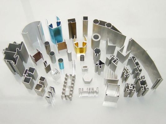 L455 Máy cắt nhôm bán tự động Máy cắt hồ sơ CNC