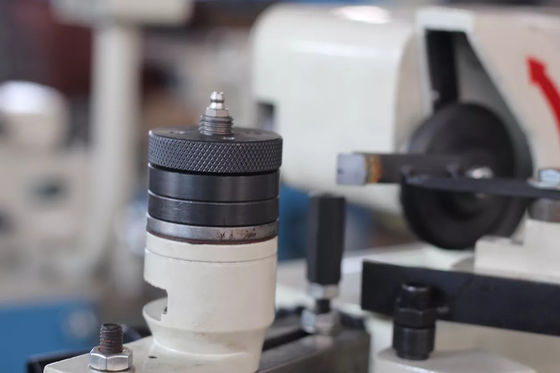4200rpm Máy tự động cắt đứt lưỡi cưa Máy nghiền