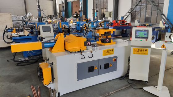 SG40NC ống cuối hình thành máy bốn trạm hoạt động cho 2 inch ống thép thu hẹp